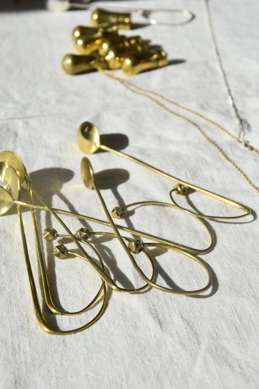 Bijou d'oreille cuillère bronze BOUCLES D'OREILLES ombre claire