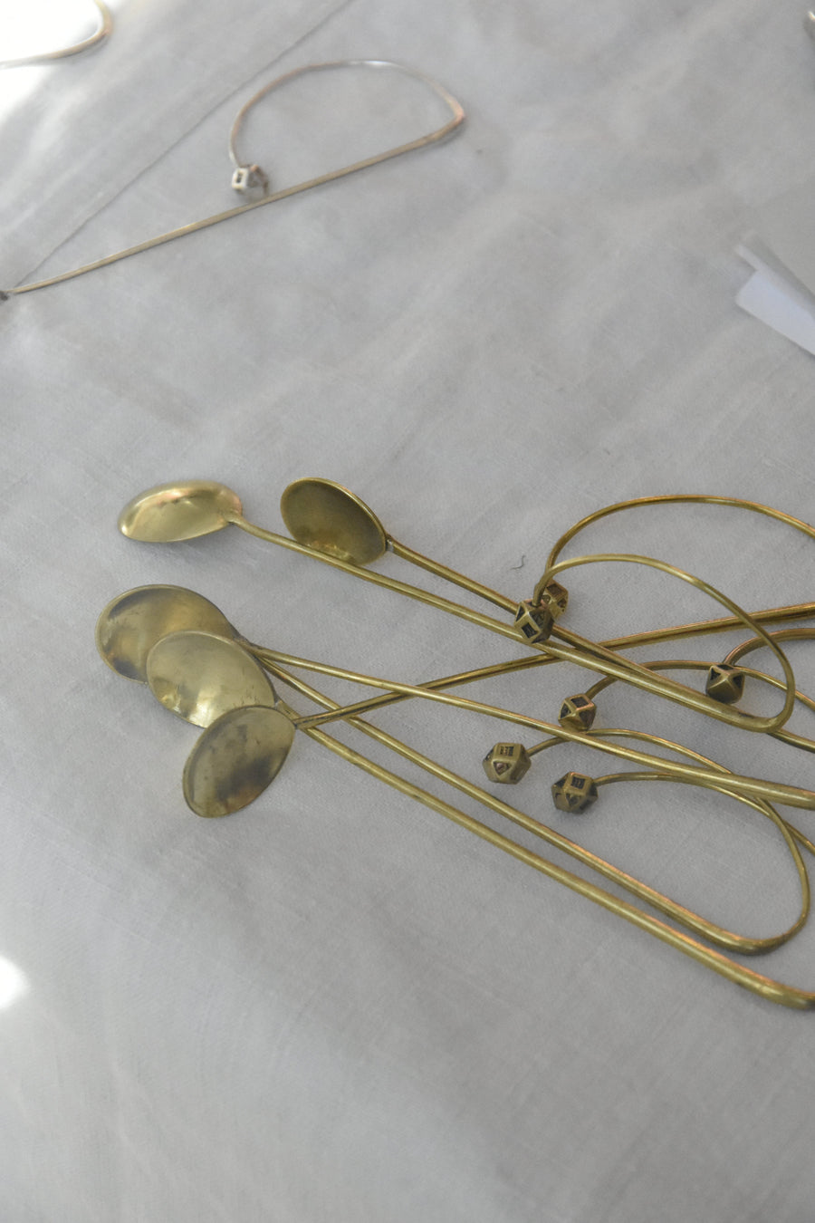 Bijou d'oreille cuillère bronze BOUCLES D'OREILLES ombre claire