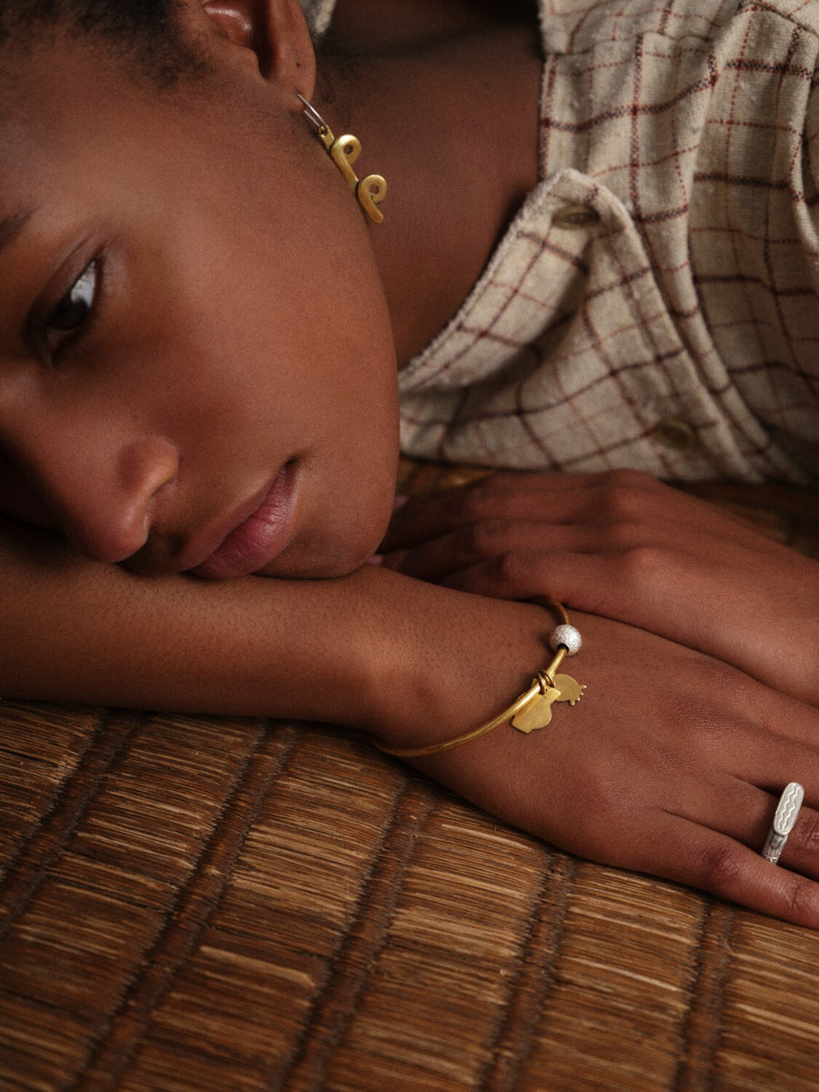 Créoles fontaines BOUCLES D'OREILLES ombre claire