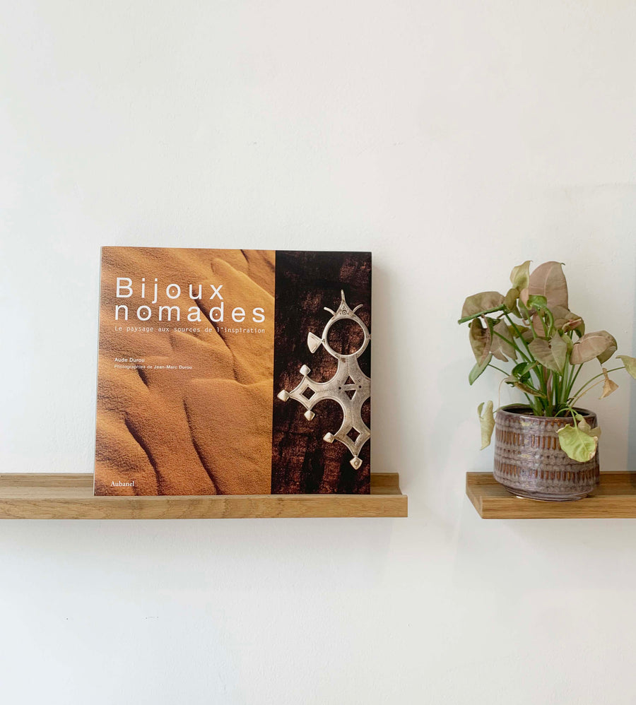 LIVRE BIJOUX NOMADES LIVRE ombre claire 